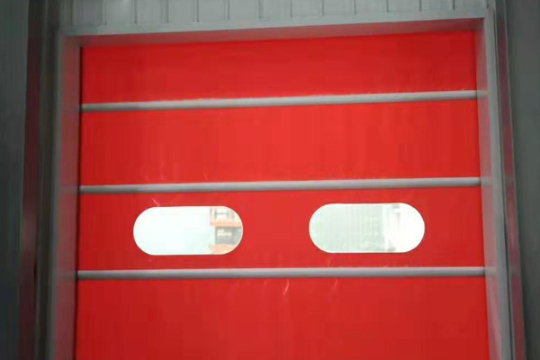 沈陽卷簾門生產廠家門自檢防寒防火快速卷簾門需注意的事項